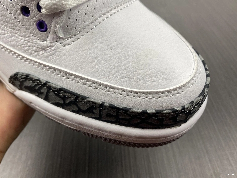 CT8532-105 Air 3 Dark Jordan Iris 0302